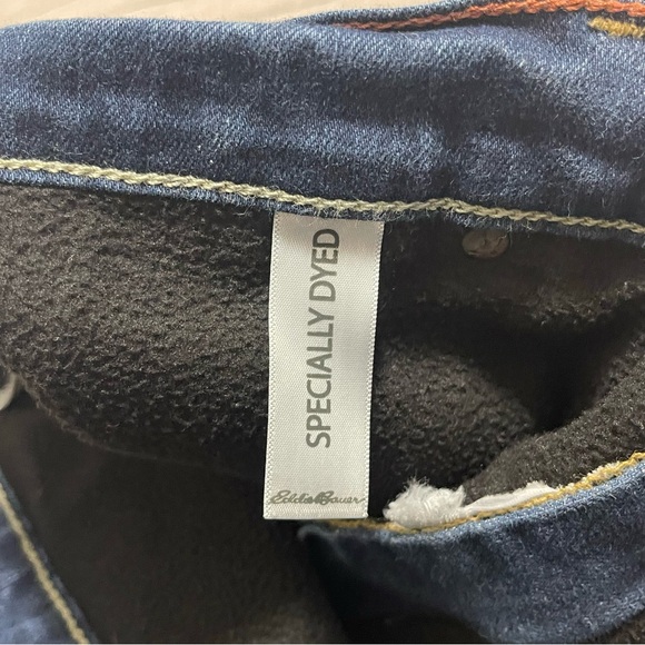 Eddie Bauer Women's Fleece Lined Slightly Curvy Straight Jeans Size 14 - Picture 3 of 12